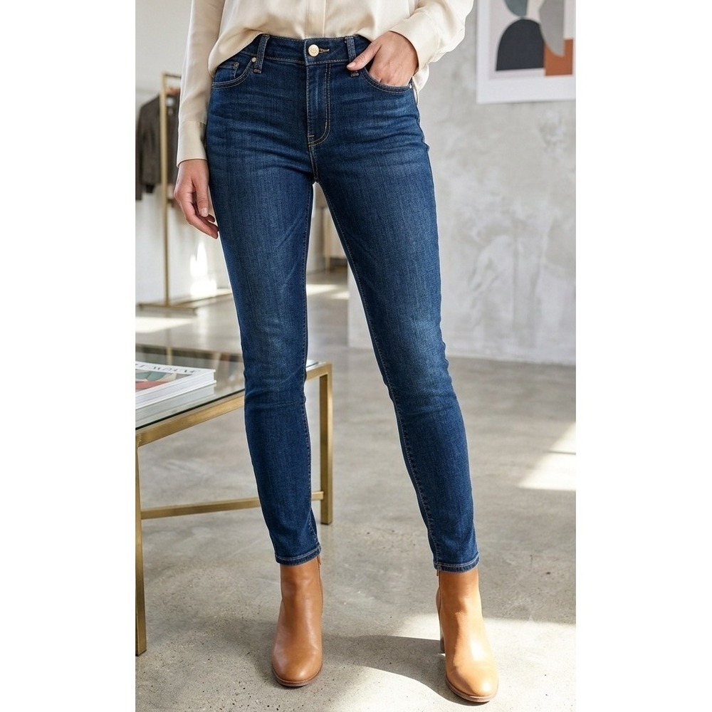 Signature Levi Strauss Gold Label Totally Shaping Skinny Jeans Womens L? Stretch